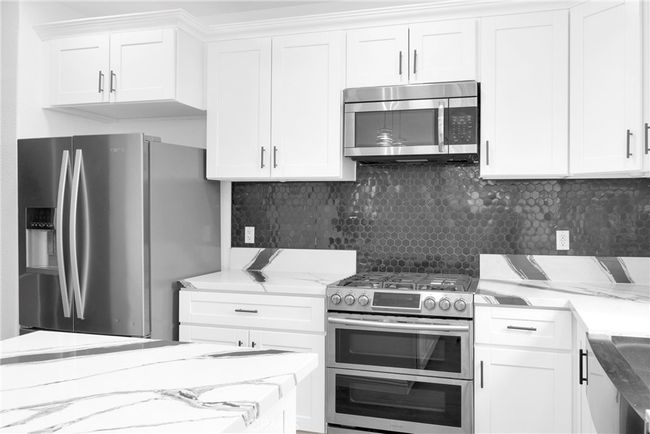 2216 Jeans Ct, House other with 3 bedrooms, 3 bathrooms and 2 parking in Signal Hill CA | Image 26