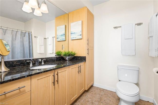 Primary bath | Image 28