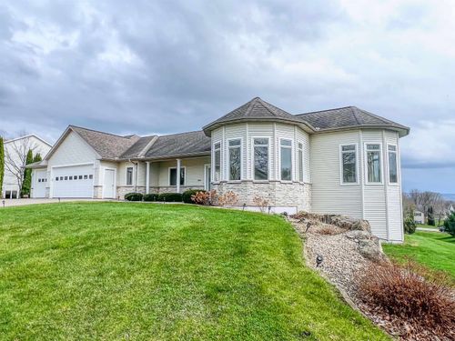 1106 21st St, BARABOO, WI, 53913-3344 | Card Image