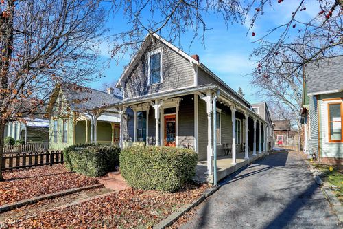 1114 E Saint Clair St, Indianapolis, IN, 46202-3563 | Card Image