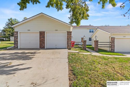 1005 Willow Ave, Bellevue, NE, 68005-2843 | Card Image