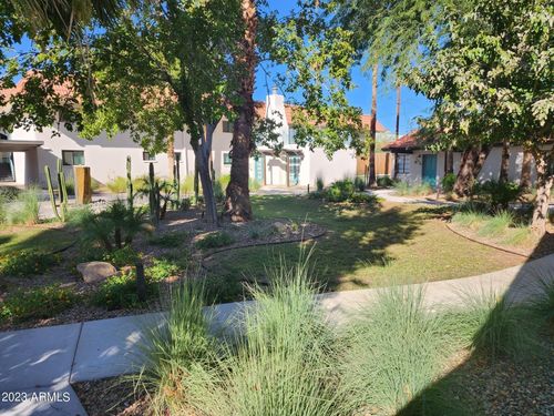 2-4301 N 24th St, Phoenix, AZ, 85016-6294 | Card Image