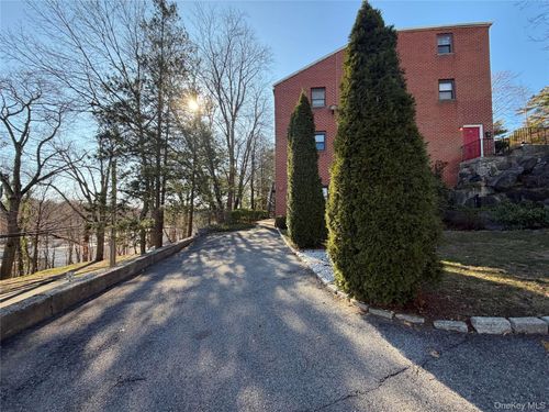 apt-41-55 Fieldstone Dr, Hartsdale, NY, 10530-1520 | Card Image