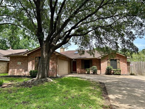 11614 Easterling Dr, Houston, TX, 77065-1017 | Card Image