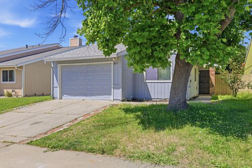4217 Oberon Ave, North Highlands, CA, 95660-5465 | Card Image