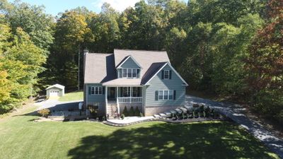 685 Forest Hills Drive, House other with 5 bedrooms, 3 bathrooms and 2 parking in Pounding Mill VA | Image 1