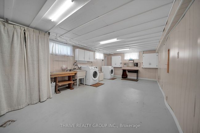 4036 Elgin Rd, House other with 3 bedrooms, 2 bathrooms and 8 parking in Mossley ON | Image 32