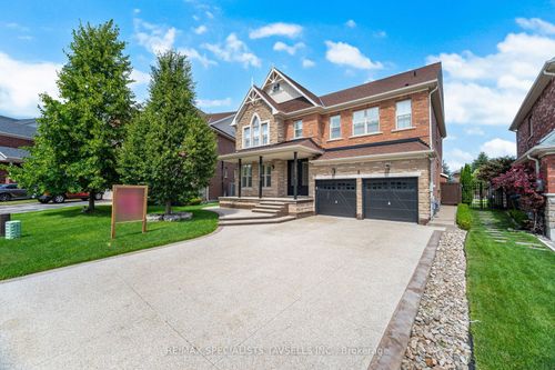 8 Mccandless Crt, Caledon East, ON, L7C3R7 | Card Image