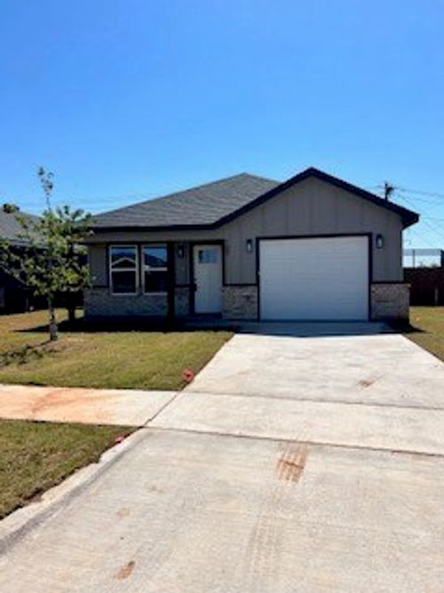 107 Tombstone Road, Abilene, TX, 79602 | Card Image