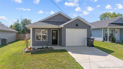 973 Wooded Trl, Scottsburg, IN, 47170-7799 | Card Image