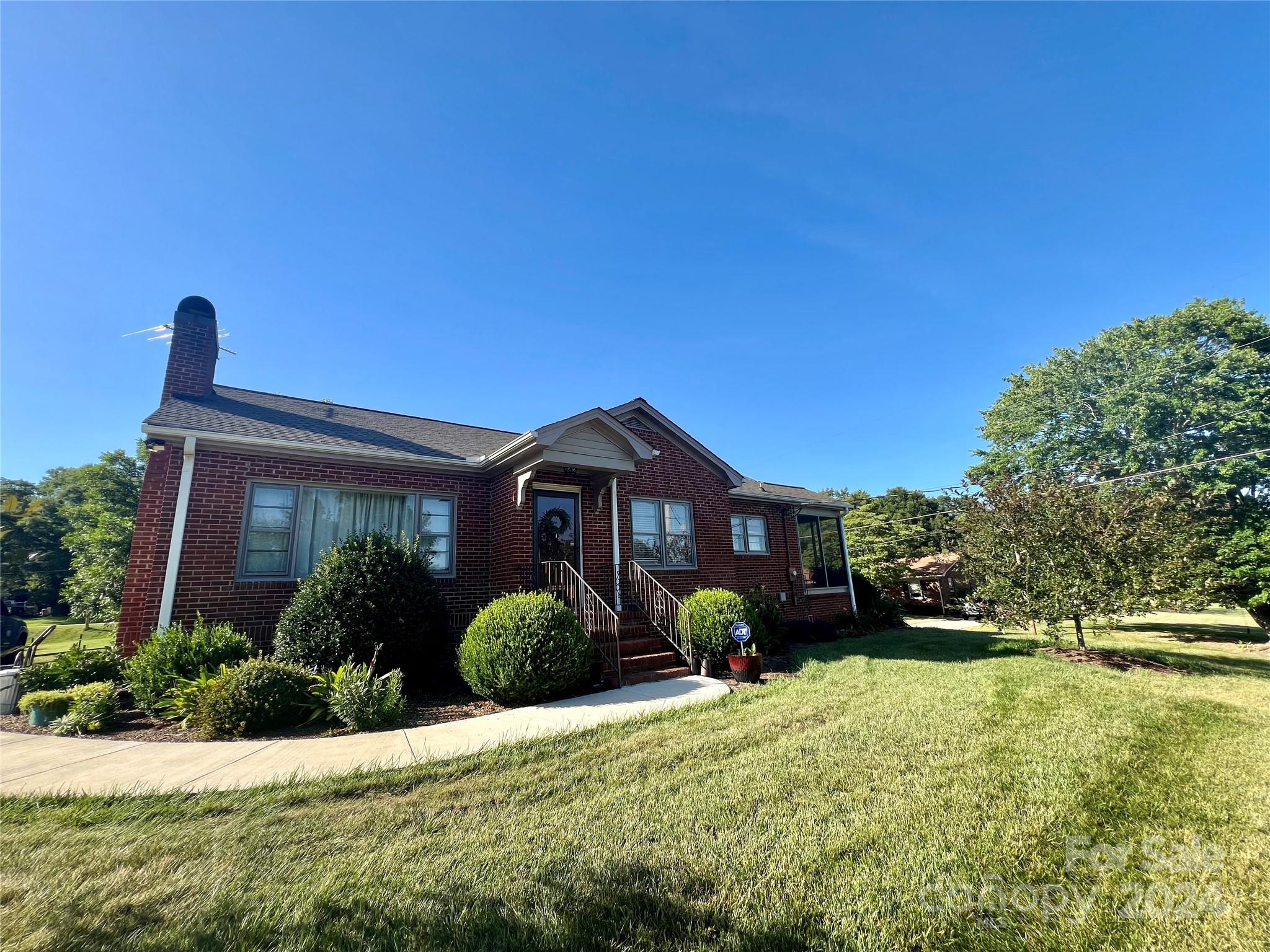 Snuggs St, Albemarle, NC 28001