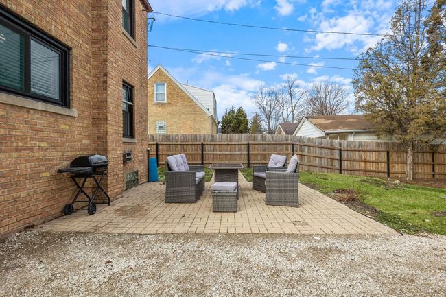 5824 Prospect Ave, House other with 2 bedrooms, 2 bathrooms and 4 parking in Berkeley IL | Image 23