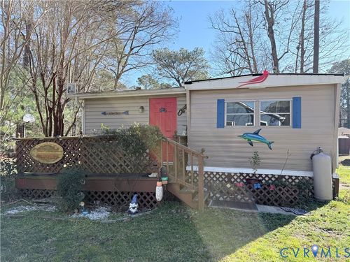 28 Lane Rd, Reedville, VA, 22539-4029 | Card Image
