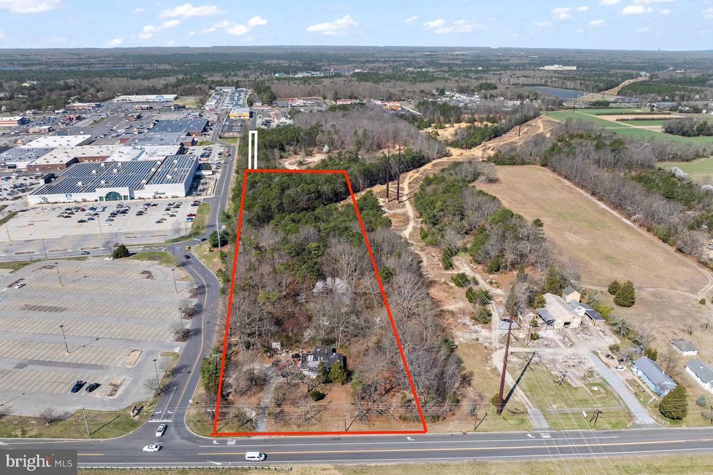 Land in VINELAND