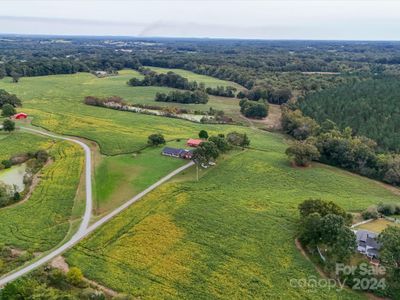 8510 Olive Branch Road, House other with 3 bedrooms, 2 bathrooms and null parking in Marshville NC | Image 3