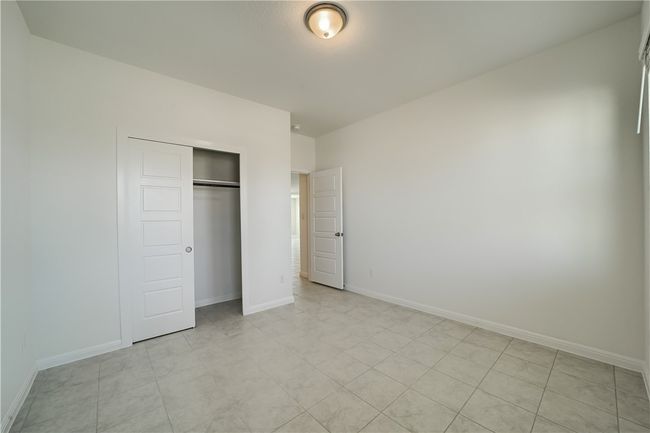307 Cold Spring Loop, House other with 3 bedrooms, 2 bathrooms and 3 parking in Bastrop TX | Image 15