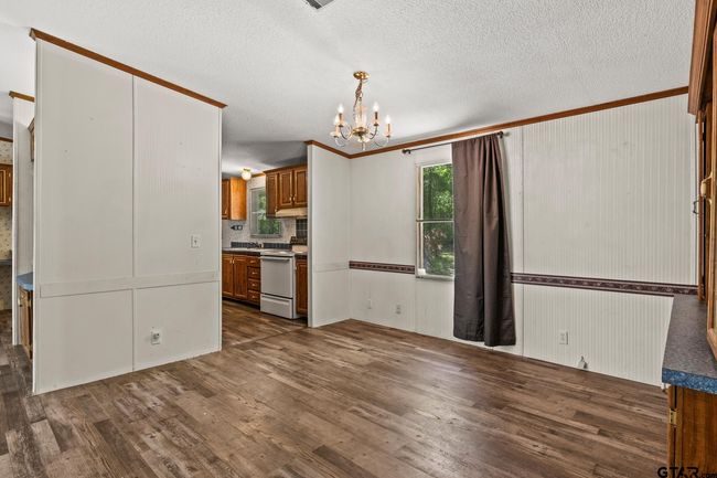 364 San Saba Ln, House other with 3 bedrooms, 2 bathrooms and null parking in Mt Vernon TX | Image 19