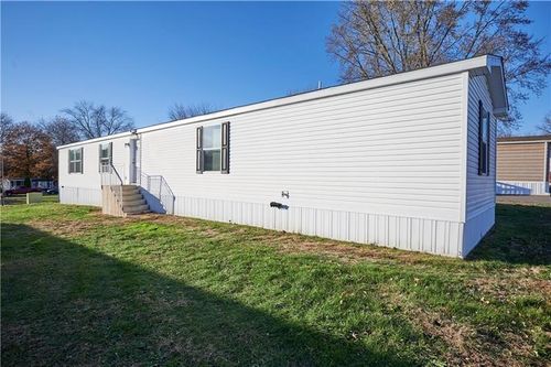 130 Brook Ln, Valencia, PA, 16059-3338 | Card Image
