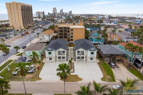 d-117 E Marlin St, South Padre Island, TX, 78597-6803 | Card Image
