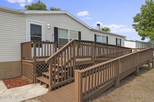 8873 Pisces Cir S, JACKSONVILLE, FL, 32222-2186 | Card Image