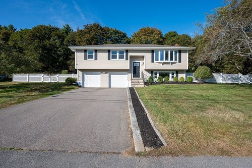 45 Raffaele Rd, Marlborough, MA, 01752-2541 | Card Image