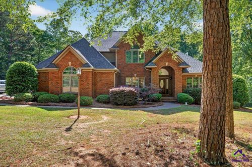 52 Hamil Dr, Macon, GA, 31220-5662 | Card Image