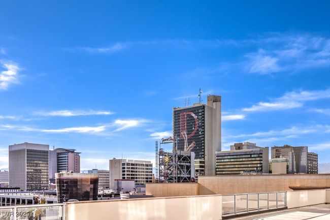 UNIT-810 - 150 Las Vegas Blvd N, Condo with 2 bedrooms, 2 bathrooms and null parking in Las Vegas NV | Image 28