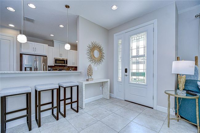 8433 Alberata Vista Dr, House other with 2 bedrooms, 2 bathrooms and null parking in Tampa FL | Image 17
