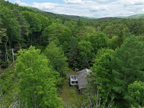 913 Wittenberg Rd, Mount Tremper, NY, 12457-5132 | Card Image