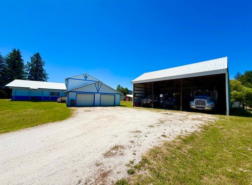 3359 Thompson Rd, Valley, WA, 99181-9712 | Card Image