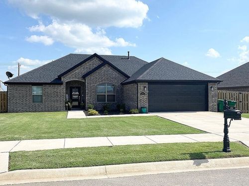 1800 Sunrise Cir, Centerton, AR, 72719-5040 | Card Image