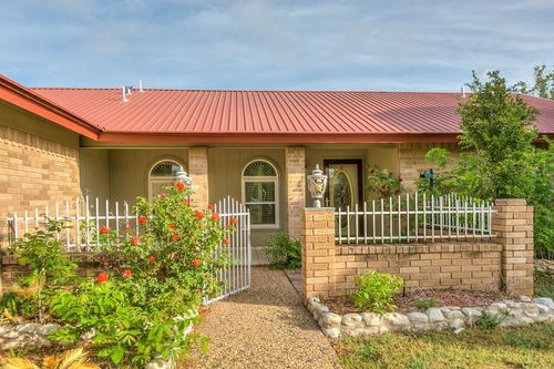 206 Crestwood Dr, San Angelo, TX, 76903-9106 | Card Image