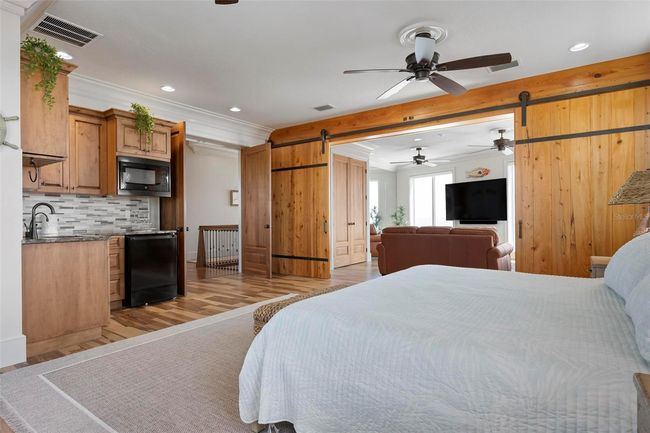 606 Crestwood Ln, House other with 4 bedrooms, 5 bathrooms and null parking in HOLMES BEACH FL | Image 55