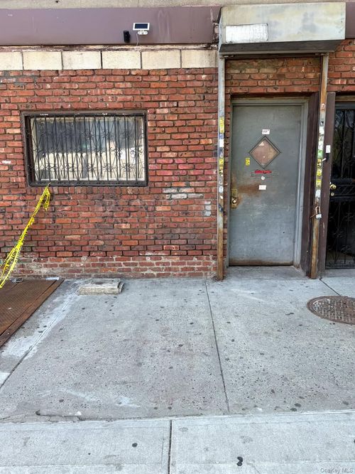 2148A Fulton St, Brooklyn, NY, 11233 | Card Image