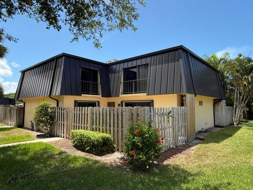 2470 Waterside Dr, Lake Worth, FL, 33461-2558 | Card Image