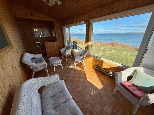 42 Montague Row, Digby, NS, B0V1A0 | Card Image