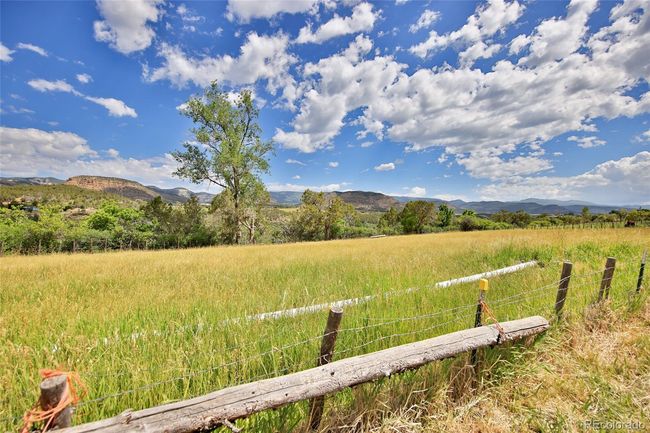 5867 Pe 3/10 Rd, House other with 3 bedrooms, 2 bathrooms and 2 parking in Collbran CO | Image 27