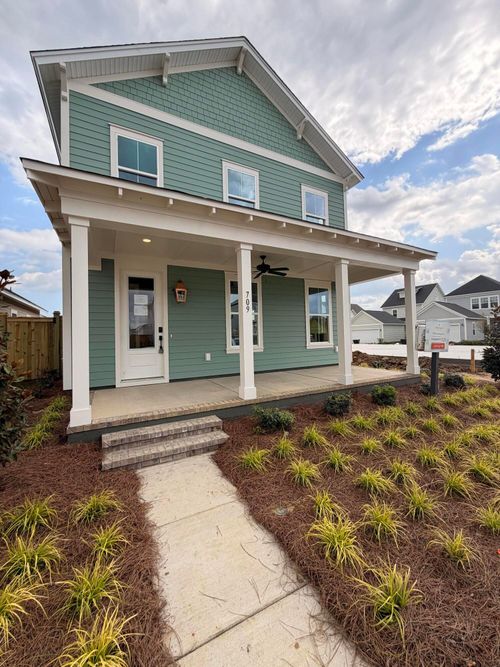 1525-709 Rumbling Leaf Lane, Summerville, SC, 29486 | Card Image