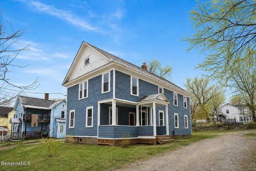 34 Daniels Ave, Pittsfield, MA, 01201-4504 | Card Image