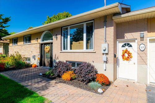 49 Dereham Dr, Tillsonburg, ON, N4G2B1 | Card Image
