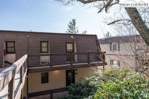 h332-101 Upper Holiday Ln, Beech Mountain, NC, 28604-8286 | Card Image