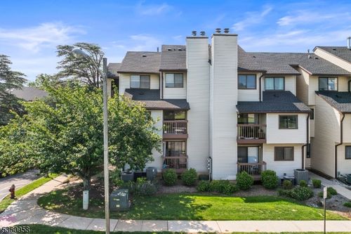 3302 Richmond Ct, Hillsborough, NJ, 08844-5501 | Card Image