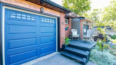 96 Chaucer Cres, Home with 3 bedrooms, 2 bathrooms and 3 parking in Barrie ON | Image 2