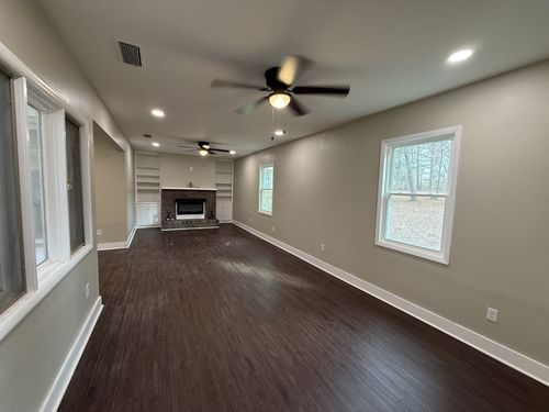 935 Mckellar Dr, Tullahoma, TN, 37388-3081 | Card Image