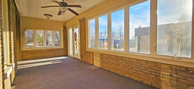 131 N Cherry St, House other with 3 bedrooms, 2 bathrooms and null parking in Mount Carmel IL | Image 11