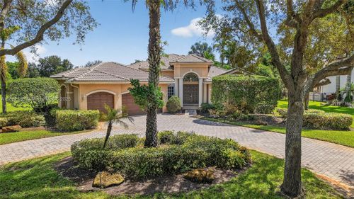 3792 Churchill Downs Dr, Davie, FL, 33328-1364 | Card Image