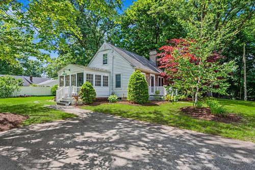 10 Dorrence Ave, Chelmsford, MA, 01824-2410 | Card Image