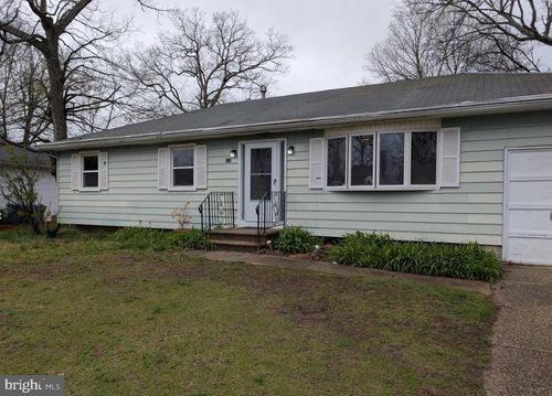 126 Juniper Ave, BROWNS MILLS, NJ, 08015-2127 | Card Image
