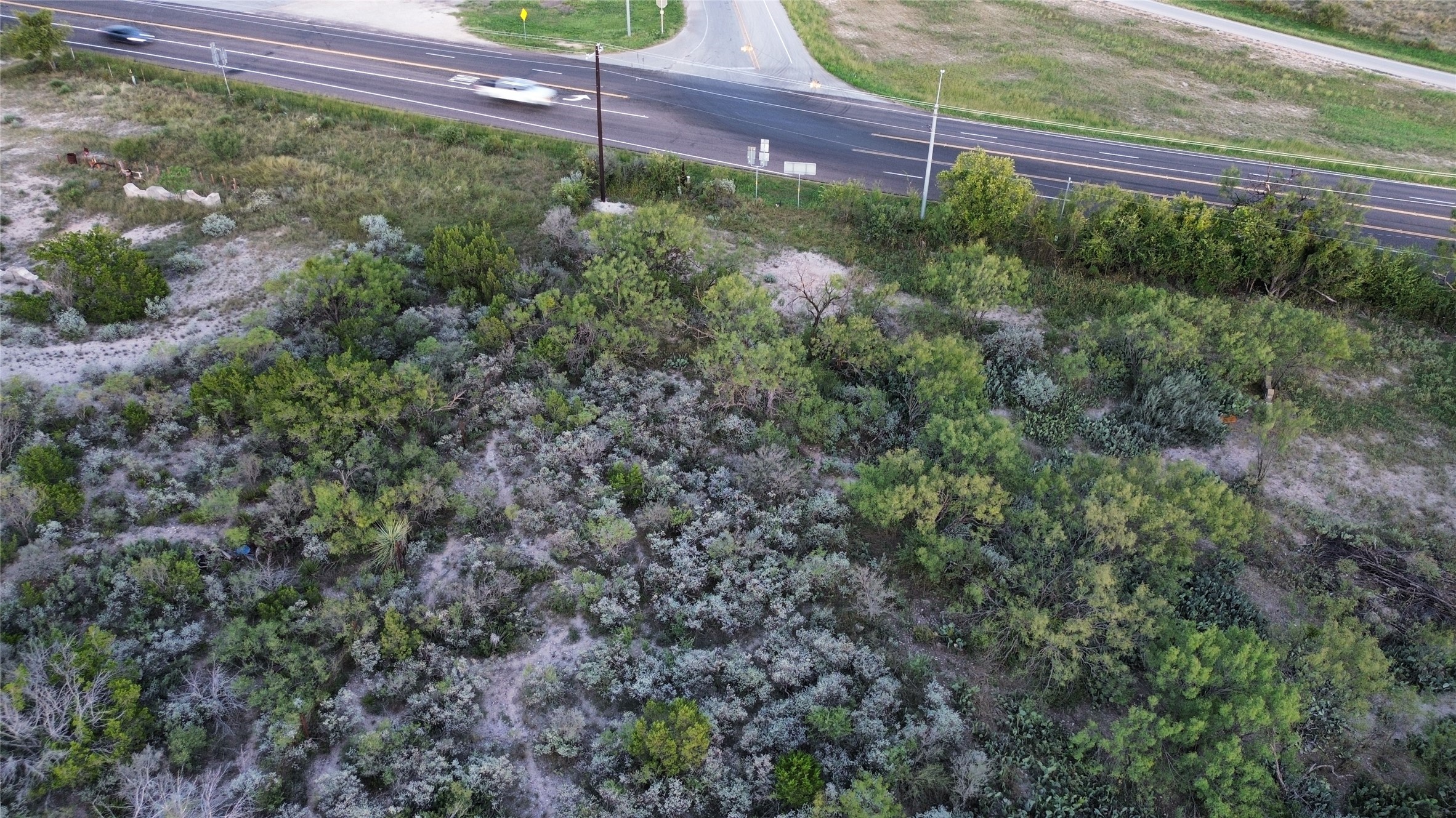 Land in Junction 3