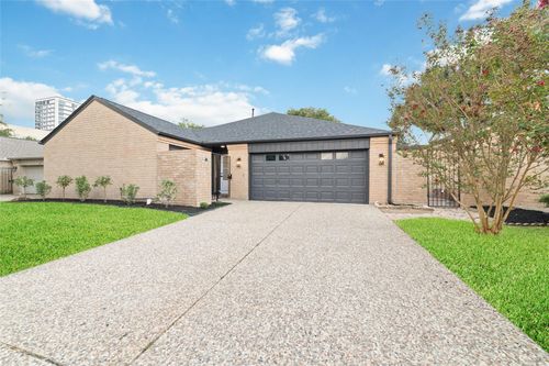 15651 Whitewater Ln, Houston, TX, 77079-2533 | Card Image